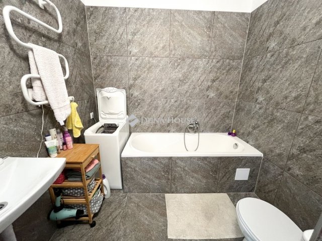 Eladó téglalakás, Budapesten, XX. kerületben 34.9 M Ft, 3 szobás