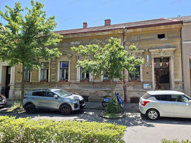 Eladó családi ház, Sopronban 140 M Ft, 4 szobás