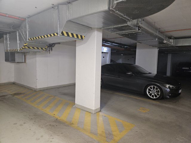 Eladó garázs, Budapesten, XIII. kerületben 7.5 M Ft