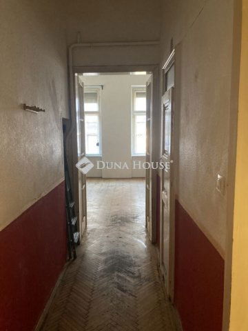 Eladó téglalakás, VII. kerületben, Rottenbiller utcában