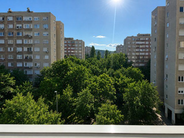 Eladó panellakás, Budapesten, III. kerületben 65.9 M Ft, 2 szobás