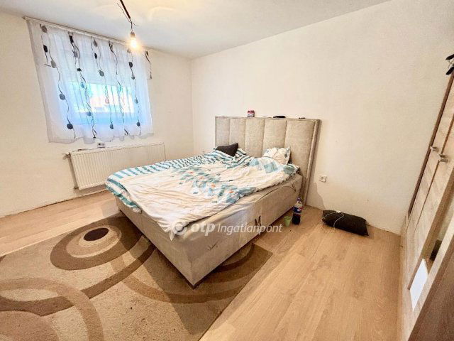 Eladó családi ház, Hajdúböszörményen 56 M Ft, 3 szobás