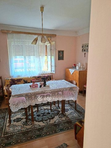 Eladó családi ház, Kunadacson 16.6 M Ft, 2 szobás