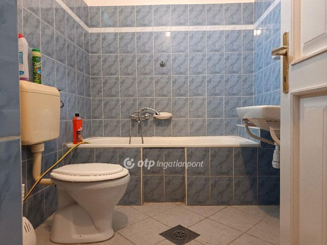 Eladó családi ház, Tépén 24.5 M Ft, 1 szobás