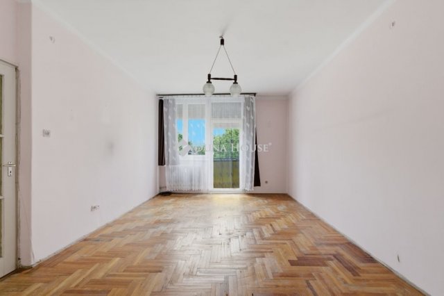 Eladó téglalakás, Tatabányán 33.5 M Ft, 2 szobás