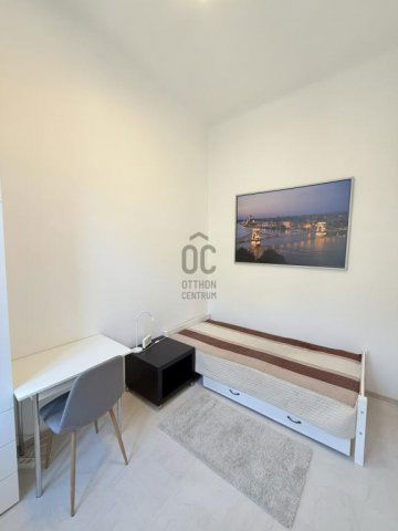 Eladó téglalakás, Budapesten, VII. kerületben 136 M Ft, 3 szobás