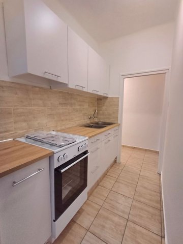 Kiadó téglalakás, albérlet, Debrecenben 165 E Ft / hó