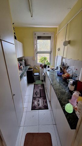 Kiadó téglalakás, albérlet, Gödöllőn 185 E Ft / hó, 3 szobás