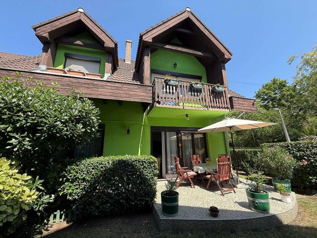 Eladó sorház, Szentendrén 149 M Ft, 5 szobás