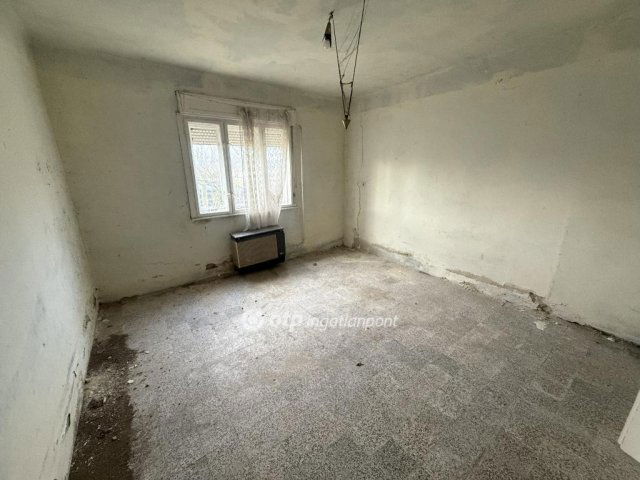 Eladó mezogazdasagi ingatlan, Tiszakécskén 15 M Ft, 3 szobás