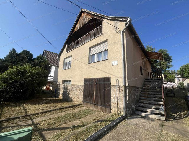 Eladó családi ház, Vértesszőlősön 66.9 M Ft, 4 szobás
