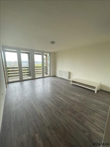 Kiadó téglalakás, albérlet, XII. kerületben, Istenhegyi úton