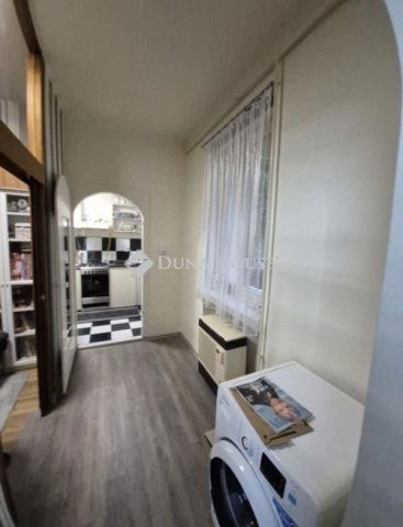 Eladó téglalakás, Budapesten, IV. kerületben 57.9 M Ft, 2 szobás