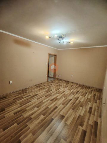 Eladó panellakás, Pécsett 48.9 M Ft, 2+1 szobás