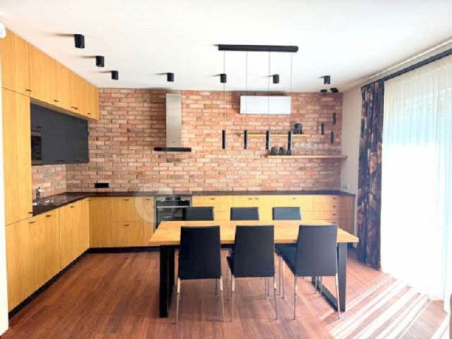 Kiadó téglalakás, albérlet, XIV. kerületben, Torontál utcában