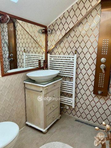 Eladó családi ház, Felsőörsön 119 M Ft, 2+1 szobás