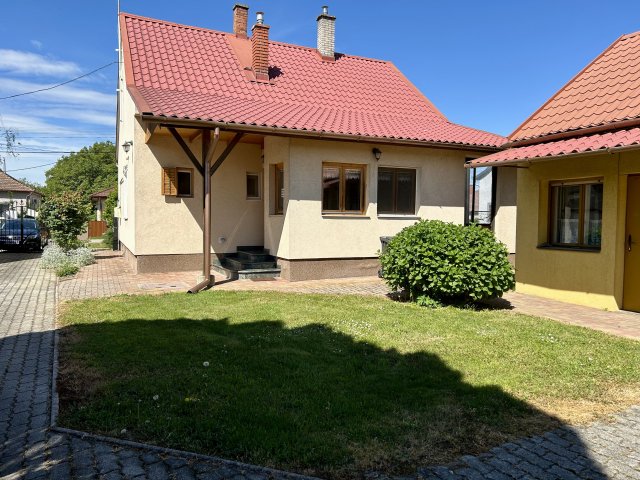 Eladó családi ház, Csurgón, Virág utcában 49.9 M Ft, 2 szobás