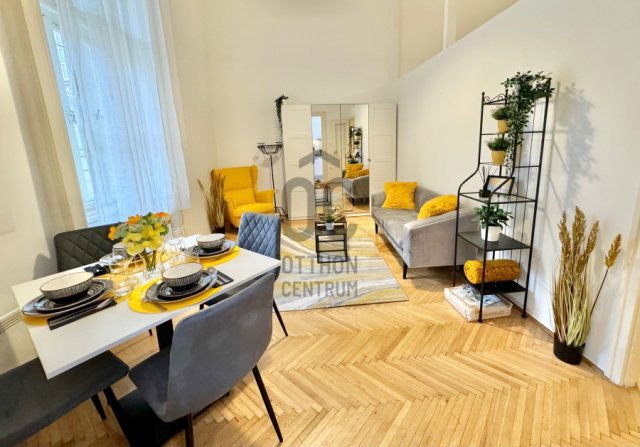 Kiadó téglalakás, albérlet, Budapesten, V. kerületben, 2 szobás