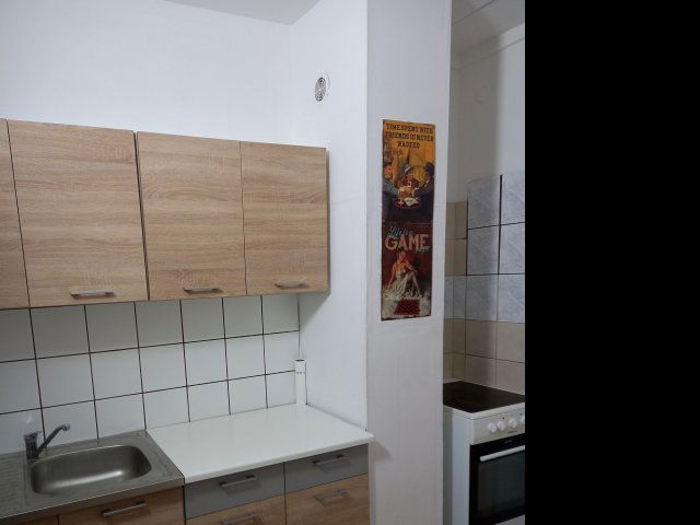 Eladó panellakás, Veszprémben 35 M Ft, 1 szobás