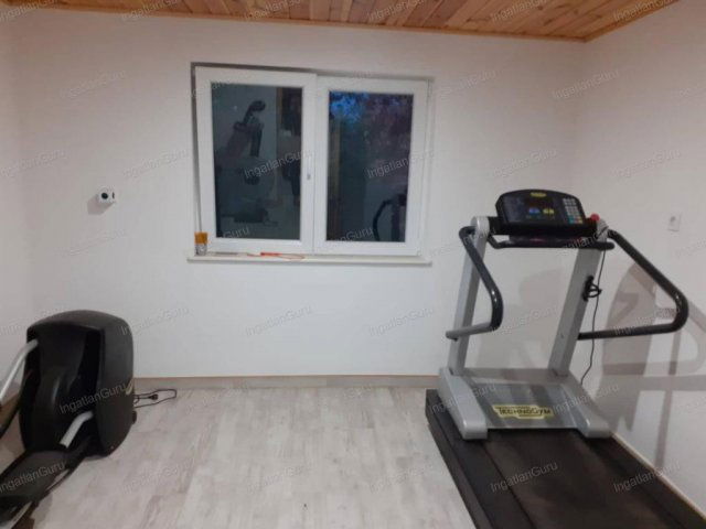 Eladó üzlethelyiség, Bugacon 31 M Ft, 5 szobás