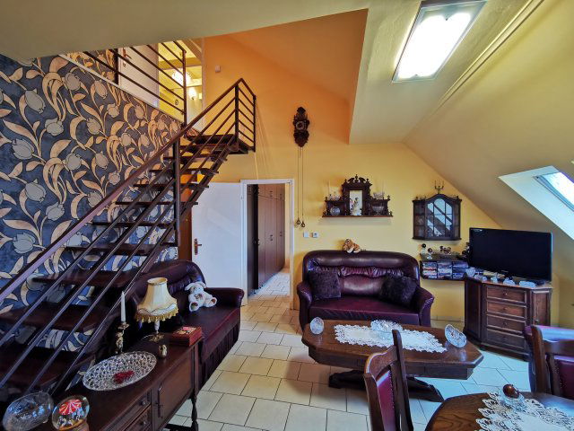 Eladó téglalakás, Szegeden 71.9 M Ft, 3+1 szobás