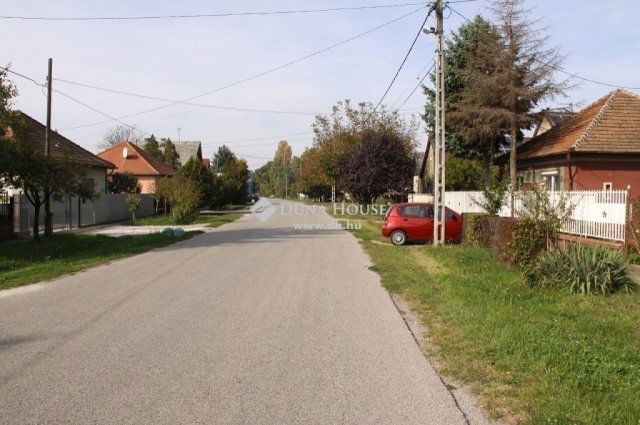 Eladó családi ház, Üllőn 54.9 M Ft, 4+1 szobás