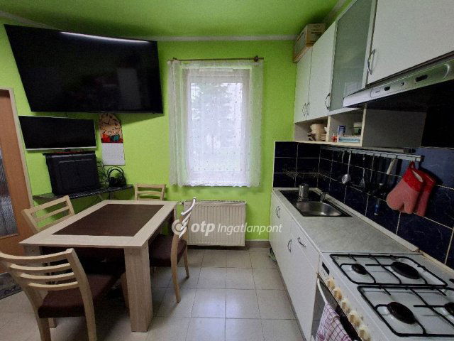 Eladó téglalakás, Budapesten, XXI. kerületben 67.99 M Ft