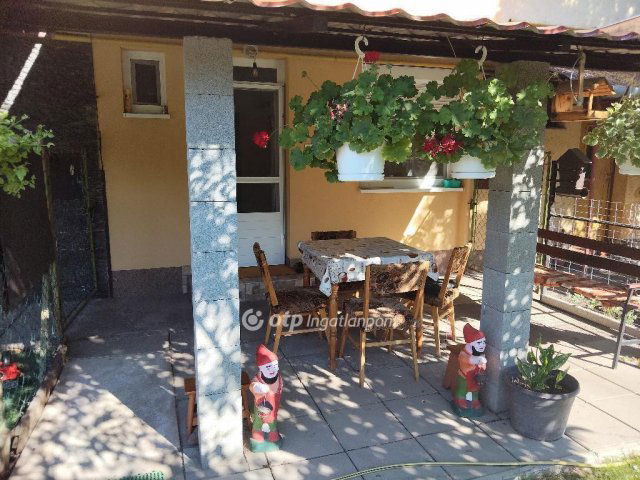 Eladó sorház, Tömörkényen 30 M Ft, 2+1 szobás