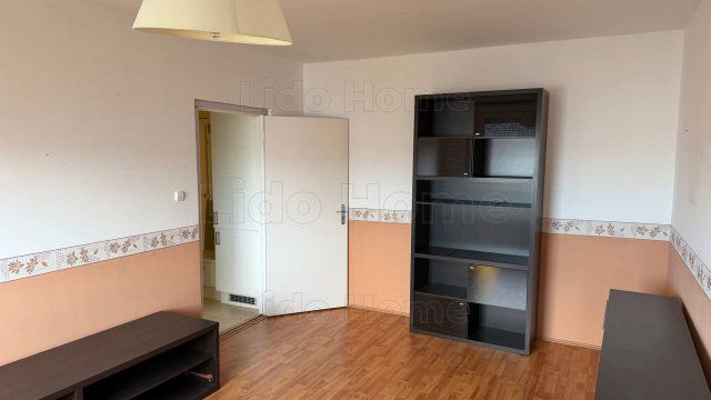 Eladó panellakás, Siófokon 48 M Ft, 2 szobás