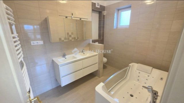 Eladó ikerház, Halásztelken 154 M Ft, 4 szobás