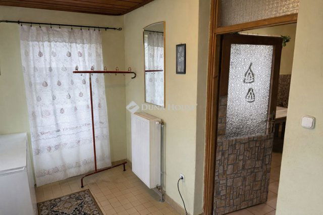 Eladó családi ház, Ásványrárón 51 M Ft, 3 szobás