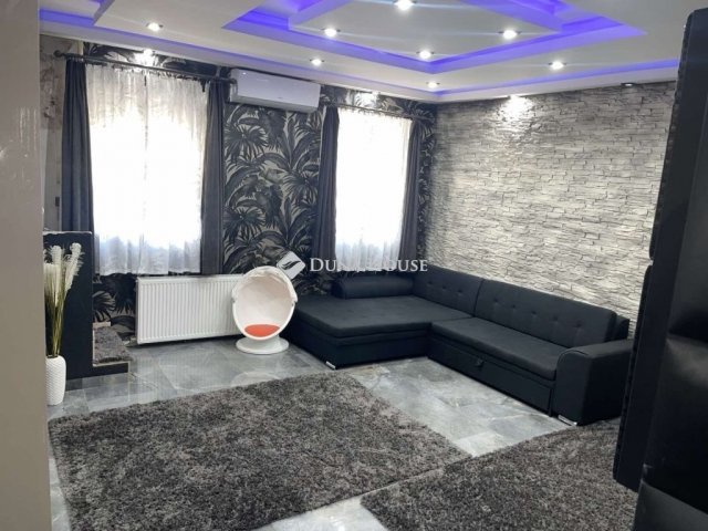 Eladó családi ház, Budapesten, XV. kerületben 199.9 M Ft