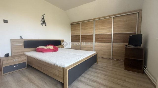 Eladó családi ház, Bükön 87.5 M Ft, 7 szobás