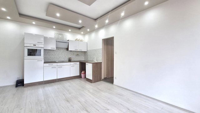 Kiadó téglalakás, albérlet, Miskolcon 120 E Ft / hó, 2 szobás