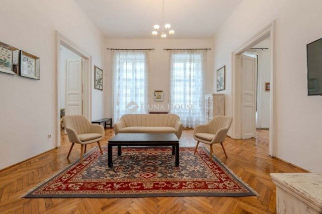 Eladó téglalakás, Budapesten, V. kerületben 259.9 M Ft, 3 szobás