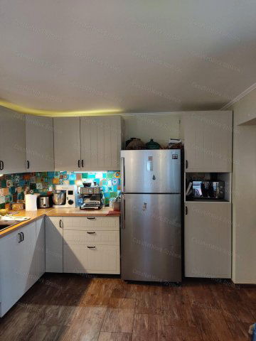 Eladó családi ház, Törtelen 44 M Ft, 2+1 szobás