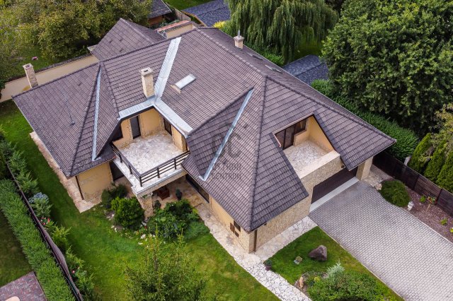 Eladó családi ház, Gödön 299.9 M Ft, 5 szobás