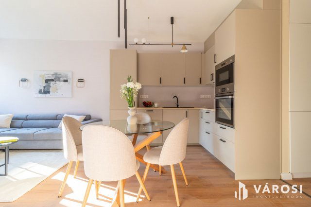 Eladó téglalakás, Budapesten, II. kerületben 129.99 M Ft