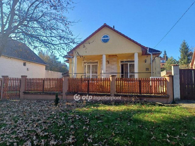 Eladó családi ház, Bükkszéken 49.9 M Ft, 3 szobás