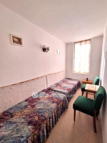 Eladó nyaraló, Alsóörsön 57 M Ft, 1+1 szobás