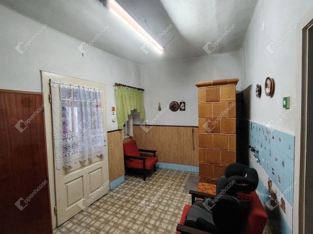 Eladó családi ház, Enyingen 27.29 M Ft, 3 szobás