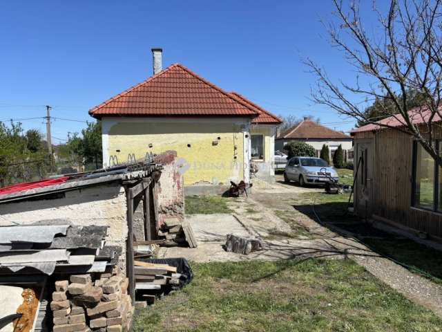 Eladó családi ház, Tiszalúcon, Hunyadi utcában 13 M Ft