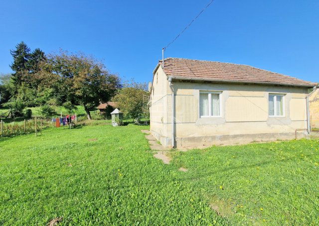 Eladó családi ház, Pusztaszentlászlón 24.99 M Ft, 3 szobás