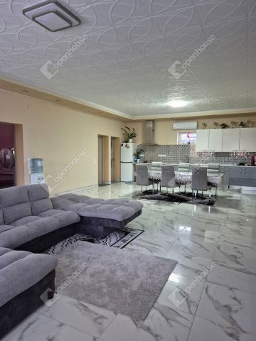 Eladó családi ház, Farmoson 89.9 M Ft, 4 szobás