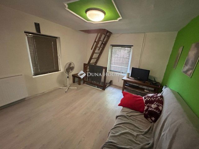 Eladó családi ház, Nagykanizsán 9.5 M Ft, 1 szobás