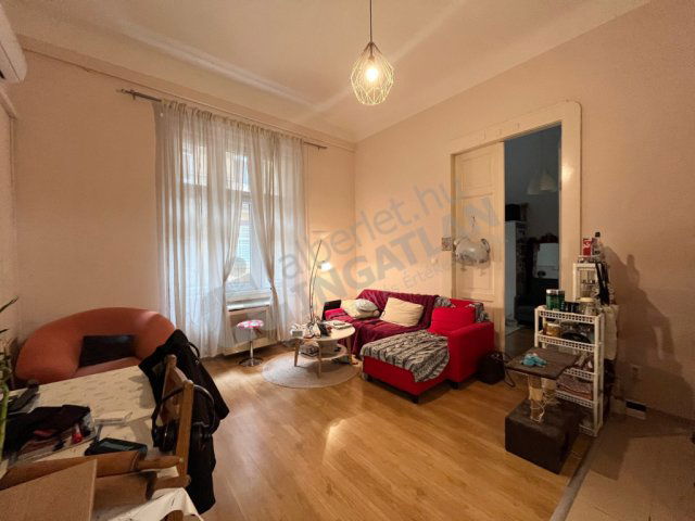 Eladó téglalakás, Budapesten, XIV. kerületben, Ilka utcában