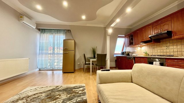 Kiadó téglalakás, albérlet, Debrecenben 230 E Ft / hó, 2 szobás