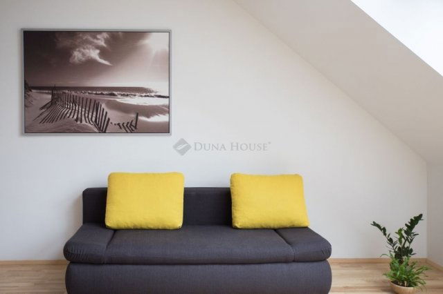 Eladó téglalakás, Budapesten, VII. kerületben 136.9 M Ft