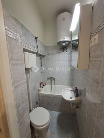 Eladó téglalakás, Budapesten, VII. kerületben 47.5 M Ft