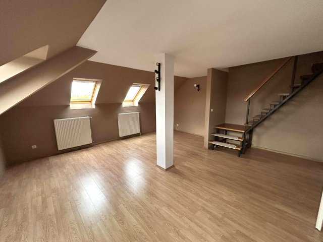 Eladó téglalakás, Szombathelyen, Kassák Lajos utcában 59.9 M Ft